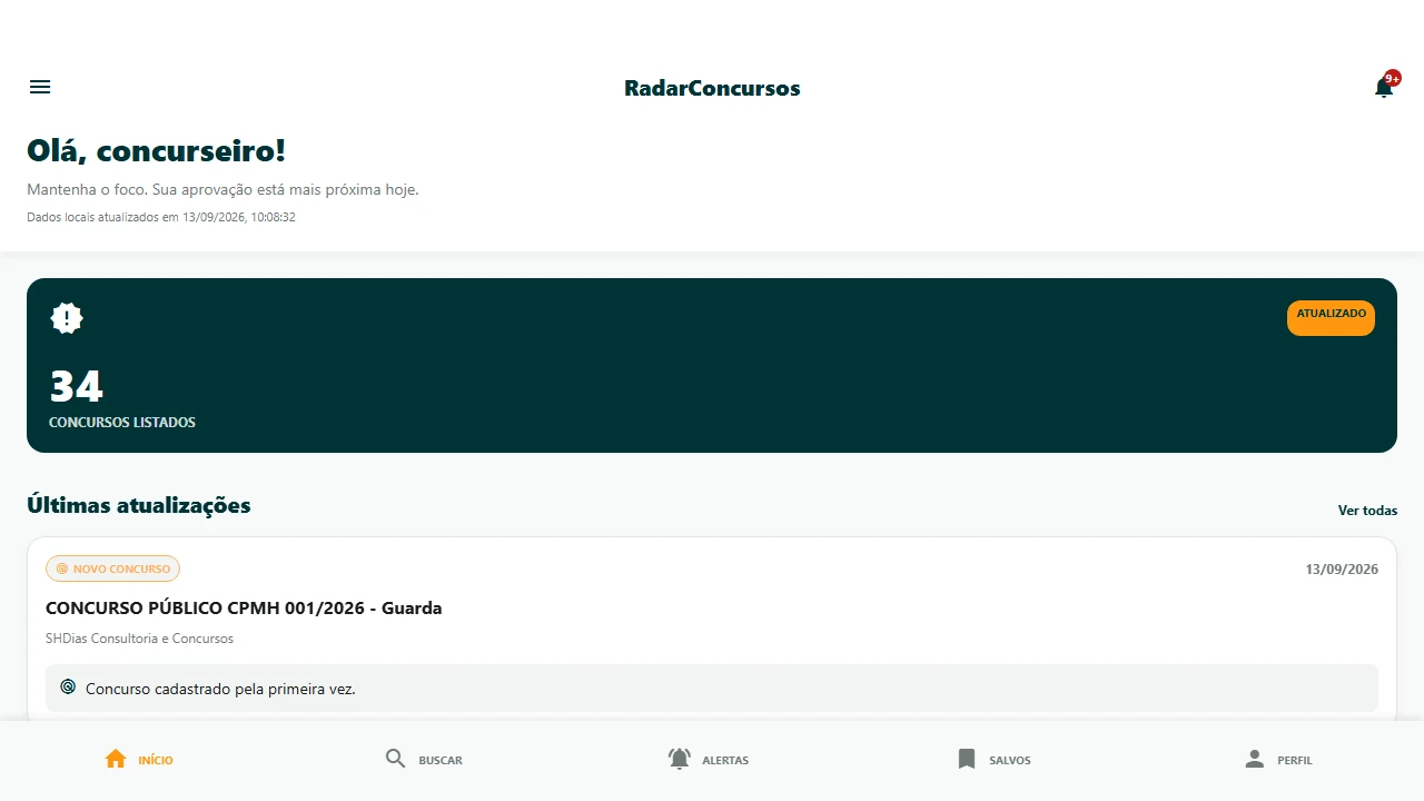 Recorded project interface labelled RadarConcursos, showing public exam updates, a notice list, and saved-item navigation.